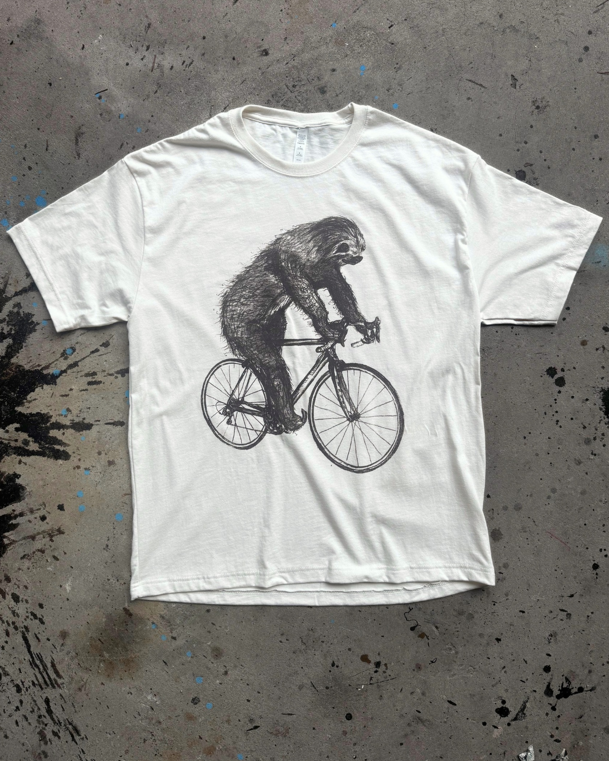 Sloth on A Bicycle Men's/Unisex Shirt