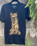 Raccoon Playing a Washtub Bass Men’s/Unisex Shirt - Unisex Tees