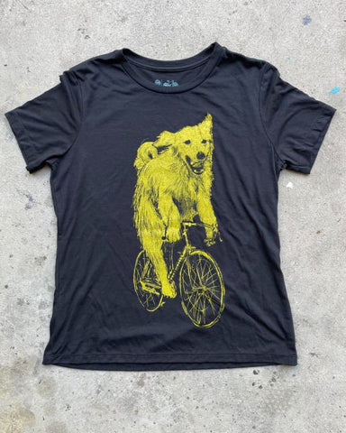 Golden Retriever on A Bicycle Women's Shirt