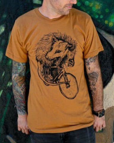 Opossum on a Bicycle Men's/Unisex T-Shirt